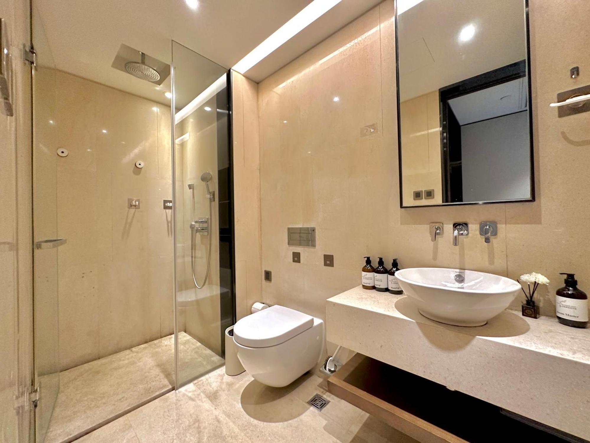 Zhome-Luxury Three-Bedroom Suite-Near The Bund Shanghai Exterior photo
